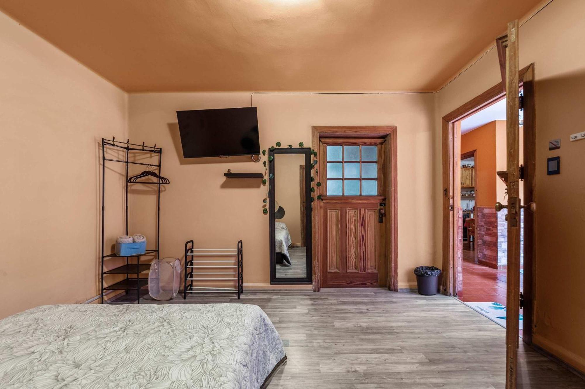 Charming 2-Bedroom Retreat In Lomas De Bezares Cidade do México Exterior foto